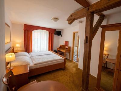 Brezina Pension - 25