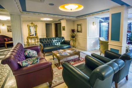 Rose Garden Suites - 9