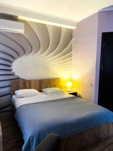 Dcorner - 16