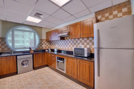 Pearl Marina Apartment - 12