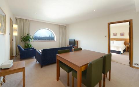 Canary Riverside Plaza - 71
