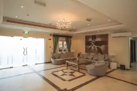 Royal Prestige - 16