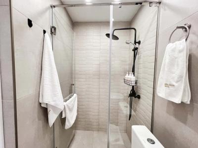 Motives Inn - 38