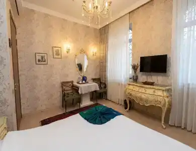 Caspian Pearl Boutique - 37