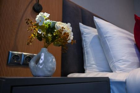 Landmark - 12