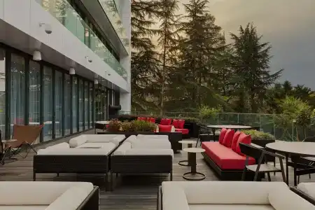 Le Meridien Batumi - 13