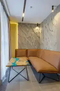 Tau-House - 12