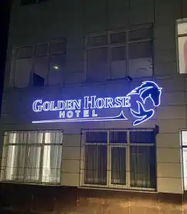 Golden Horse - 0