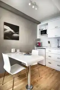 Nuru Ziya Suites - 4