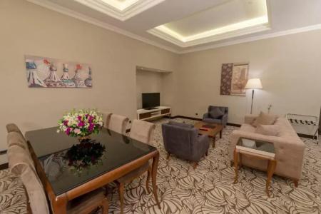 Ramada & Suites by Wyndham Istanbul Merter - 7