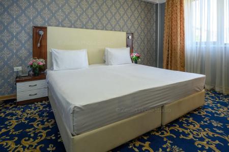Royal Plaza - 67