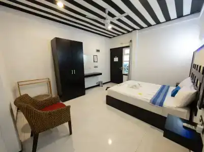 Dhonfulhafi Beach View & Spa - 16