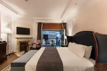 Xheko Imperial Luxury Boutique - 12