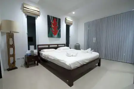 Oriental Beach Pearl - 11
