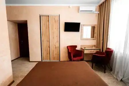 House City - 5