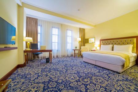 Ramada by Wyndham Almaty - 14
