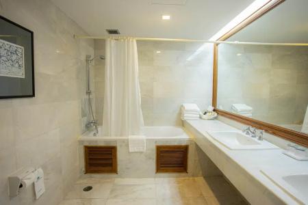 The Royal Paradise & Spa - Sha Extra Plus - 182