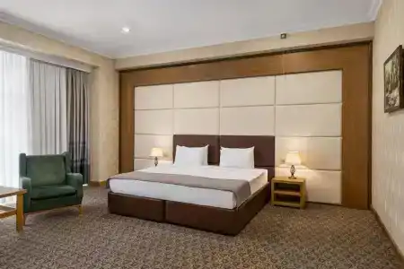 Wyndham - 21