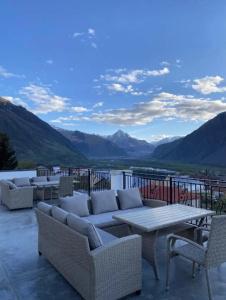 Mood Kazbegi - 6