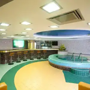 Виктория - 4