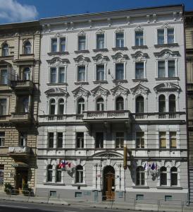 Brezina Pension - 0