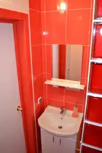 Nice Days Hostel - 12