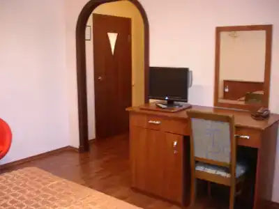 Парус - 13