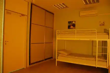 Роял Хостел 905 - 74