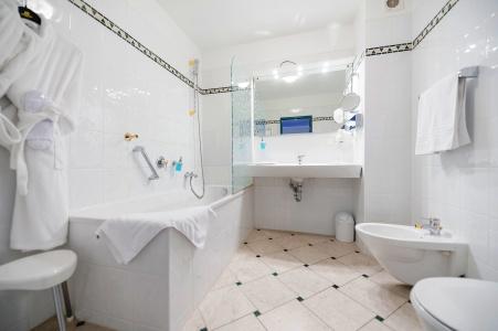 Bellevue Park Riga With Free Parking - 21