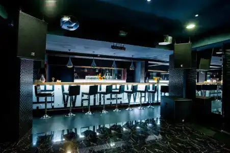 Goldman Empire - 4