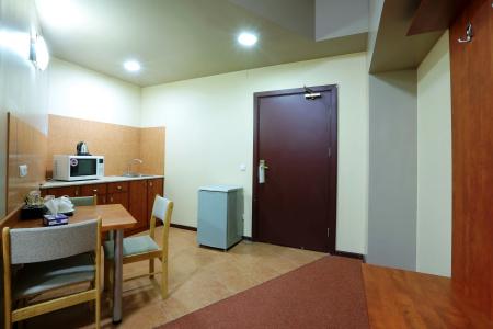 Minotel Barsam Suites - 12