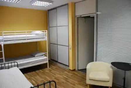 Роял Хостел 905 - 51