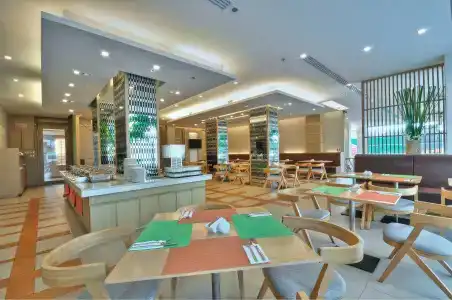The ASHLEE Plaza Patong & Spa - 17