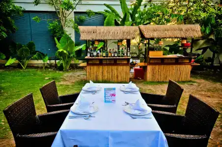 The ASHLEE Plaza Patong & Spa - 11