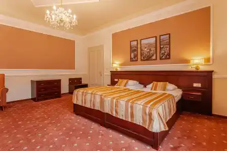 Radium Palace - 5