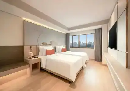 Centre Point Sukhumvit 10 - 6