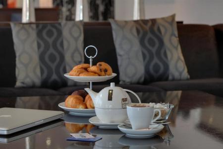 Best Western Palm - 10