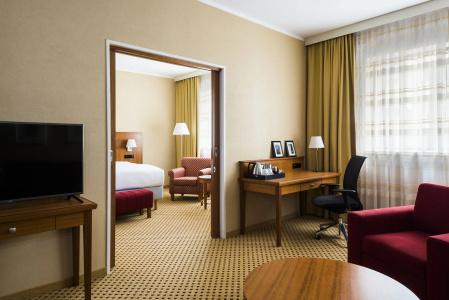 Courtyard by Marriott Prague Airport - 42