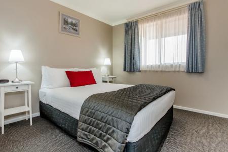 Quality Suites Banksia Gardens- Apartment - 84