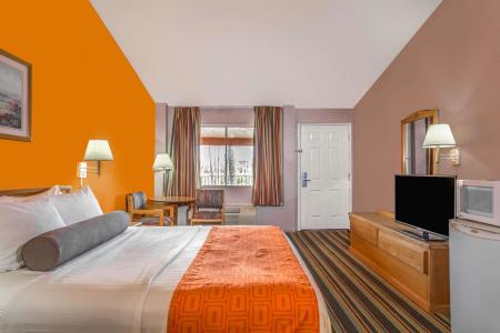 Howard Johnson by Wyndham Phoenix Airport/Downtown Area - 25