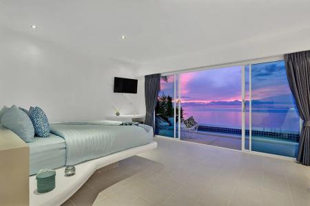 La Perle Luxury Boutique - 64