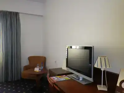 Hôtel Le Yachtman - 92