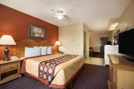 Super 8 by Wyndham Marana/Tucson Area - 43