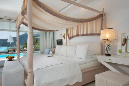 Mare Monte Small Boutique - 77