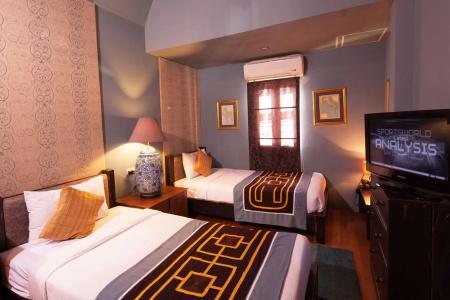 Ndol Streamside Thai Villas - 63