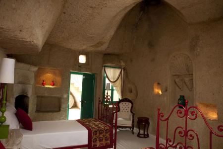 Hezen Cave - 30