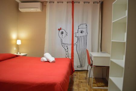 Somnio Hostels - 54
