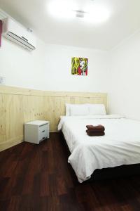 Banana Backpackers - 22