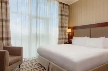 DoubleTree by Hilton Bratislava - 52