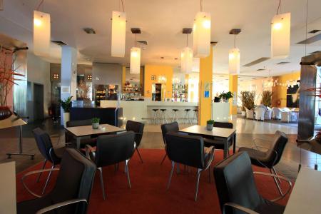 Holiday Inn Prague, An Ihg - 25